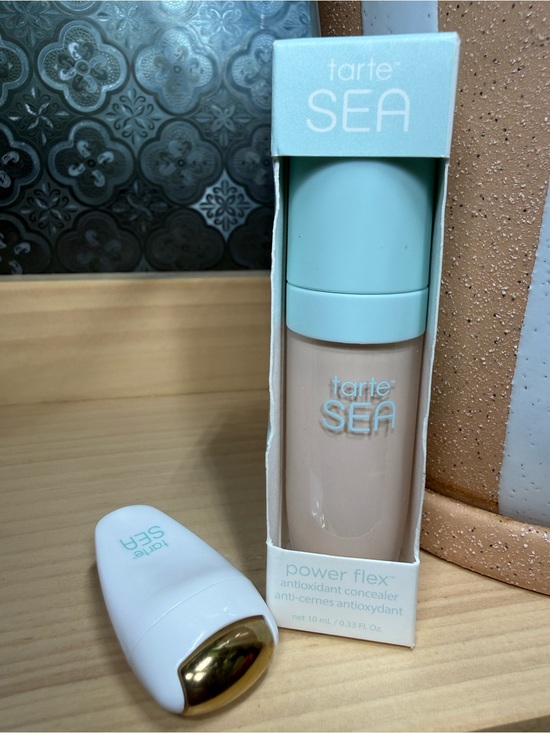 tarte Other - tarte SEA Power Flex Antioxidant Concealer 12N Fair Neutral + Bonus Eye Roller